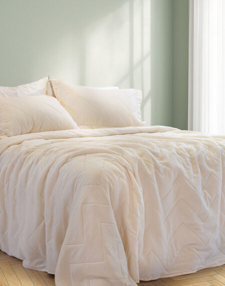 QUILT CUBRECAMA ULTRASONIC LINEA "CLASSIC"  C/FUNDAS MATELASEADAS